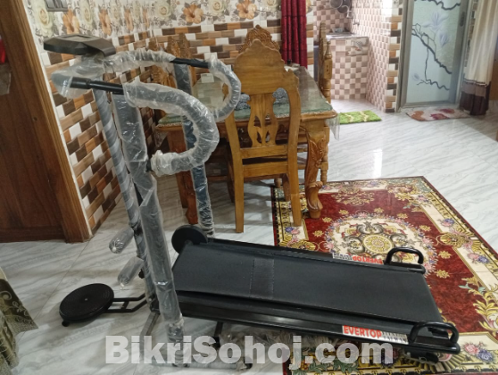 Evertop 3 in-1 manual treadmill